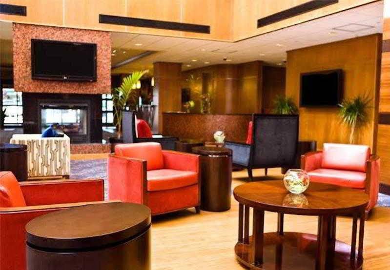 Courtyard By Marriott Boston Logan Airport Hotel Exterior foto