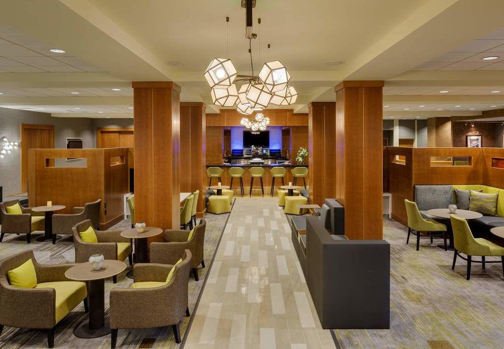 Courtyard By Marriott Boston Logan Airport Hotel Exterior foto